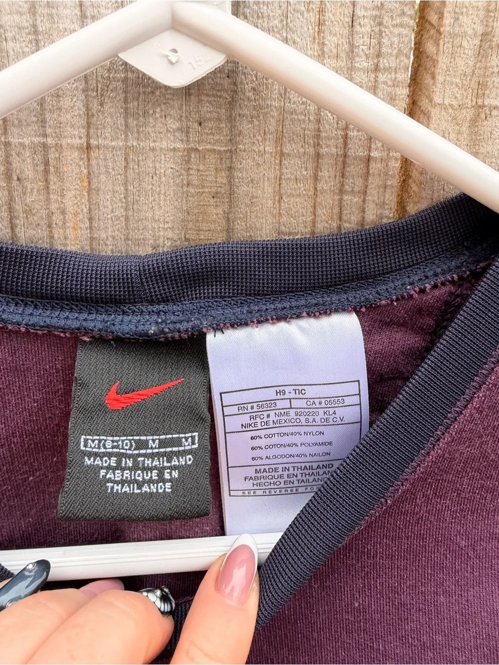 Y2K Nike crop top Women's Plum Cropped Crewneck Sweatshirt Size Medium